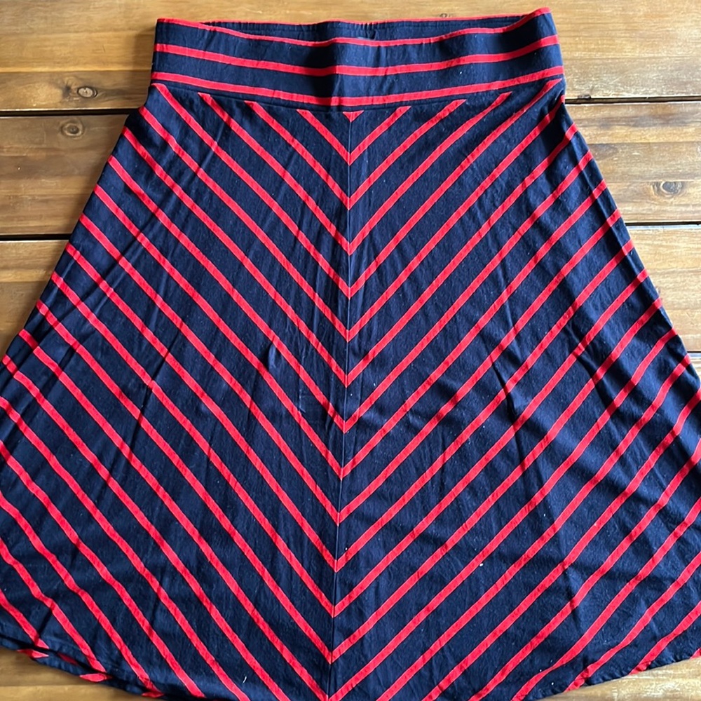 Ann Taylor Size Small Navy & Red Striped Skirt EUC